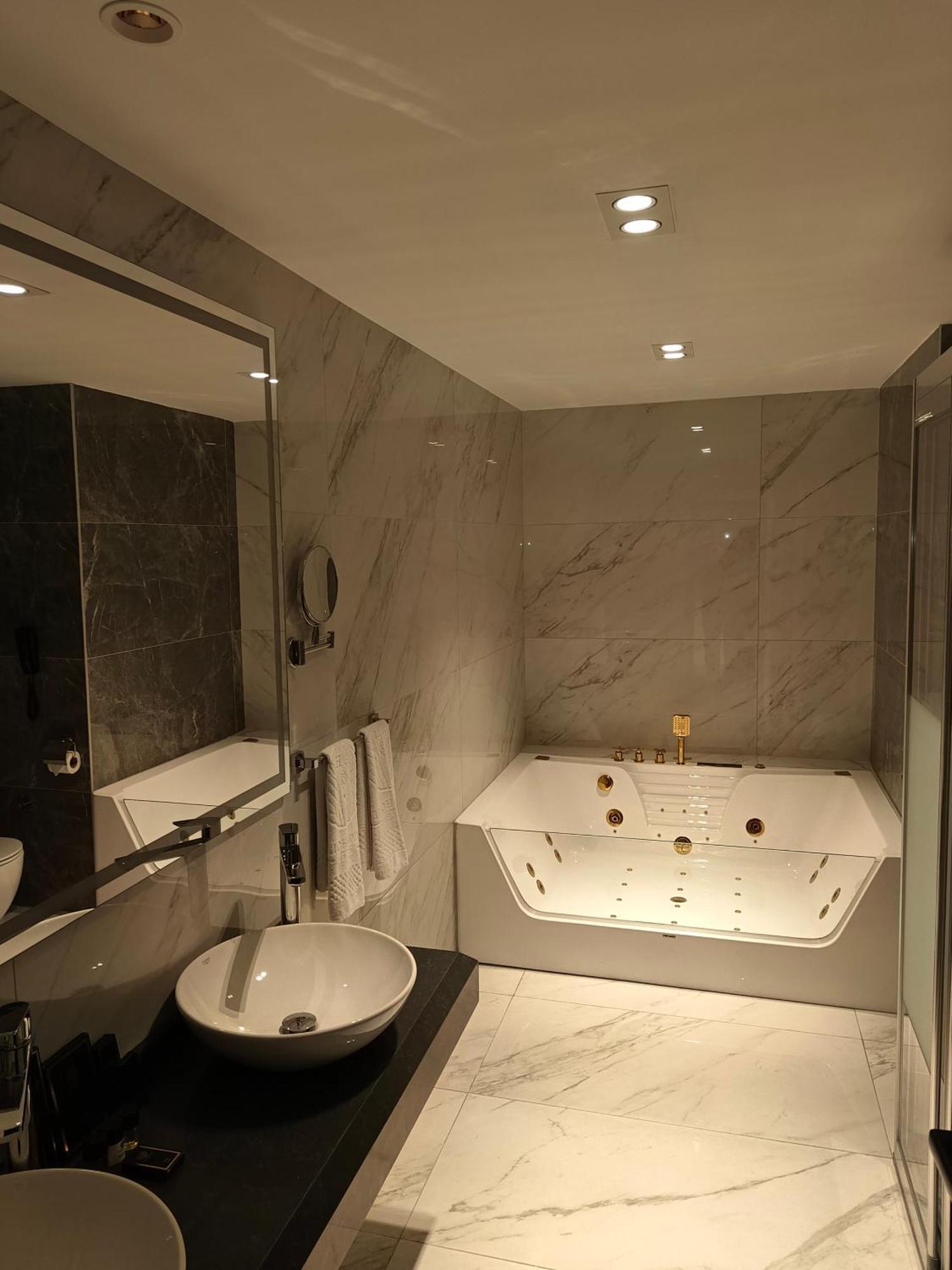 Ankawa Holiday Hotel Erbil Luaran gambar